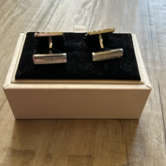 Burberry Silver Tone Check Logo Cuff Links - Picture 2 of 3